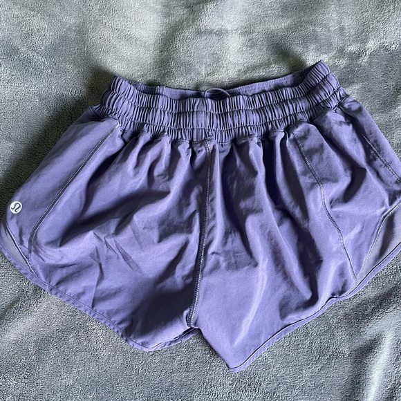 lululemon athletica Pants - Lululemon Hotty Hot Shorts